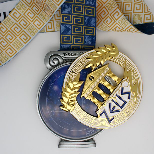 Diseño de medalla del RETO DE ZEUS para Victoris.es